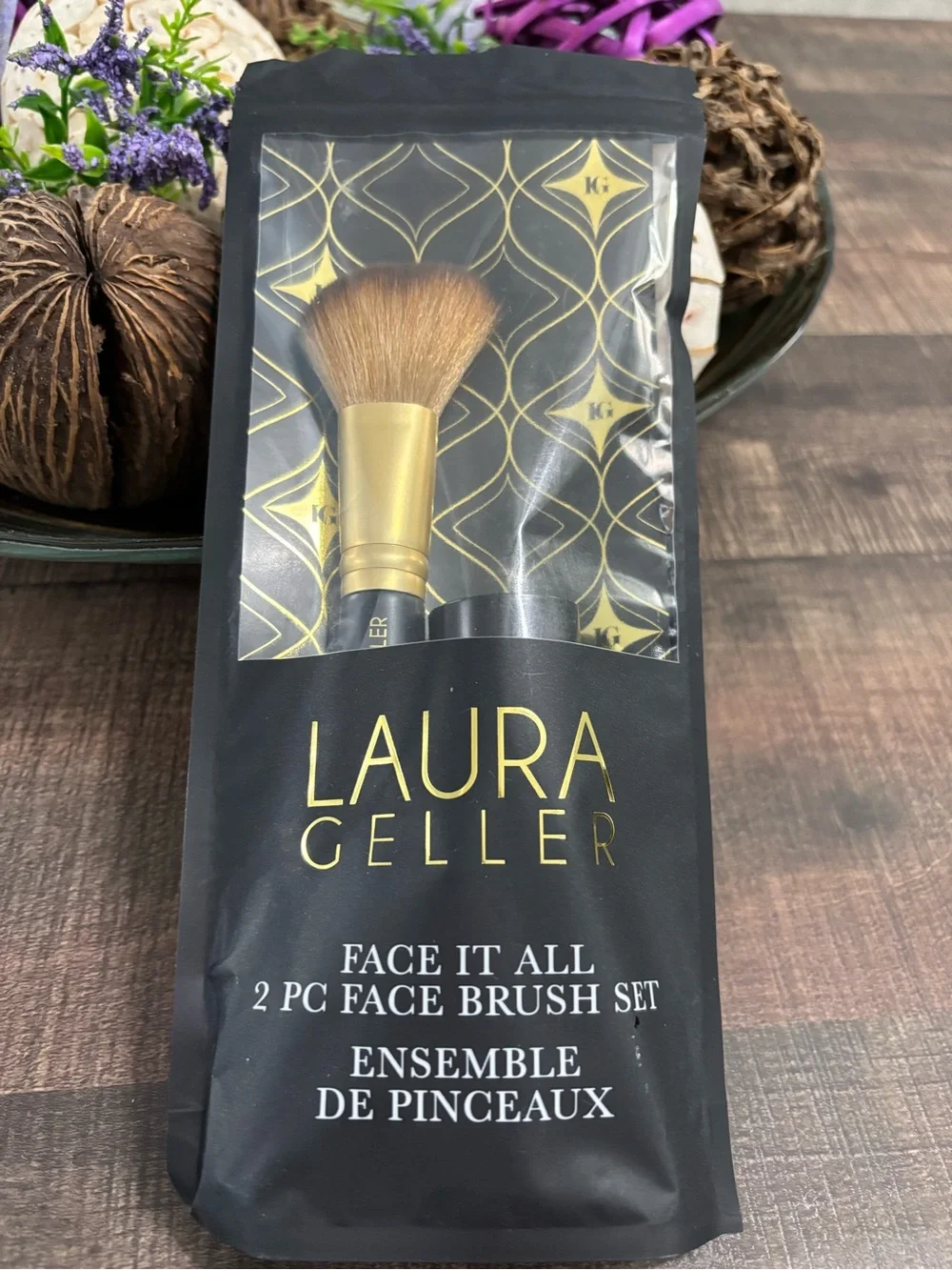 Laura Geller “Face It All” 2pc Face Brush Set